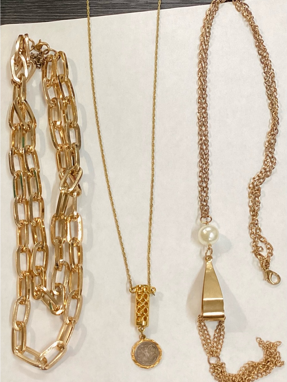 Gold-Tone Pendant Necklace with Coin Accent & 2 Free Bonus Necklaces 💛✨